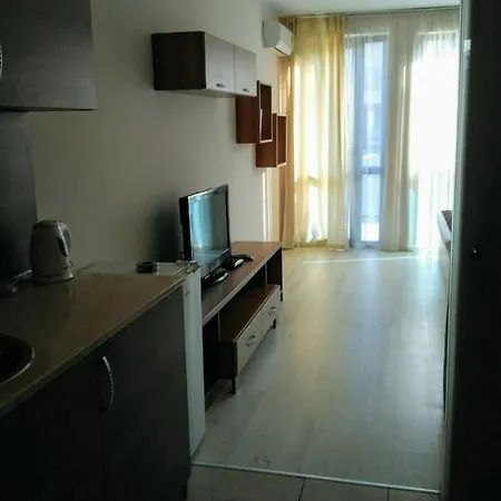 Apartamento Уютная Студия На Солнечном Берегу
